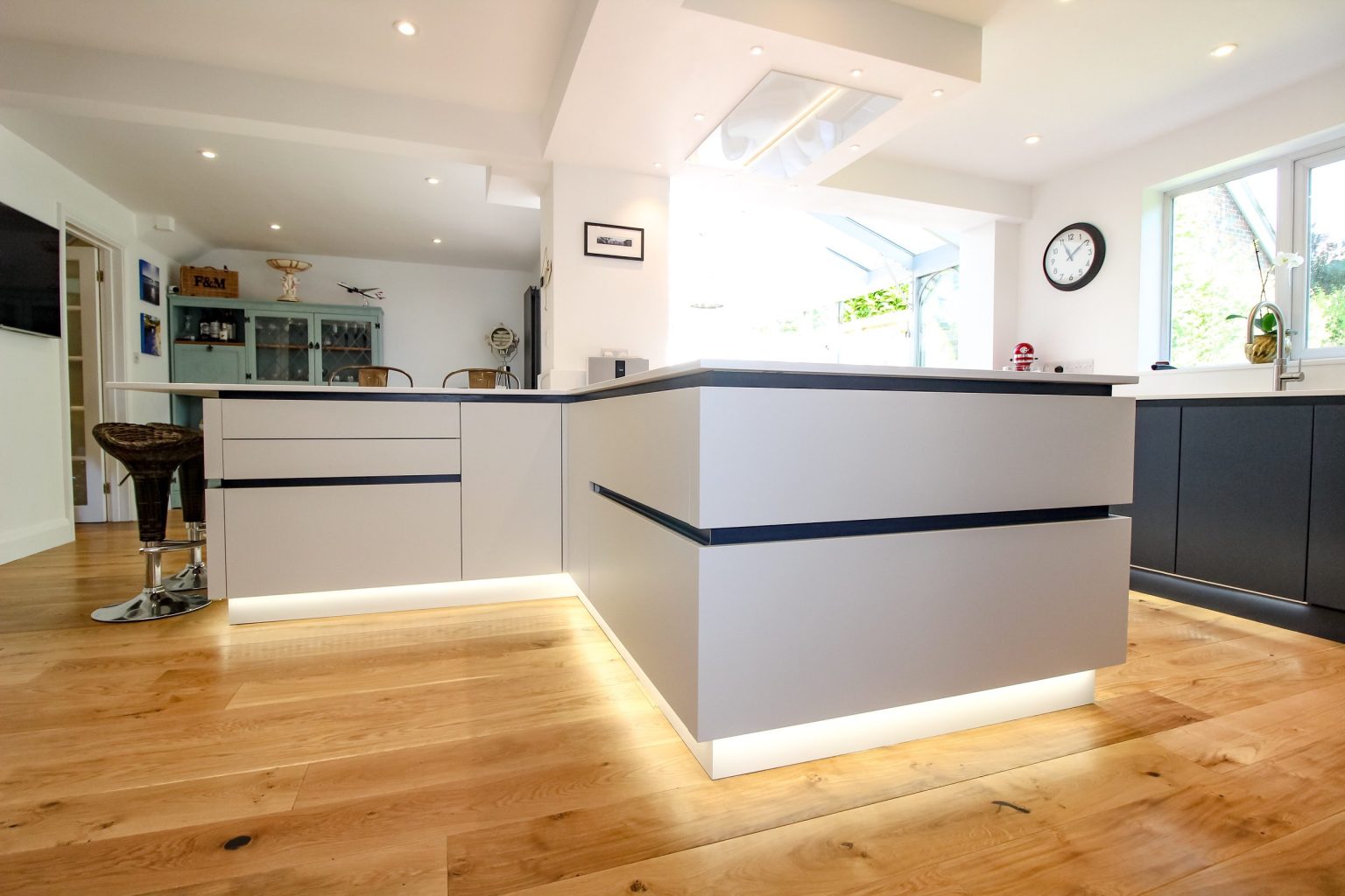 Trend Line Kitchen Trendline Kitchens – Modern Kitchens | Living Spaces | Sandton